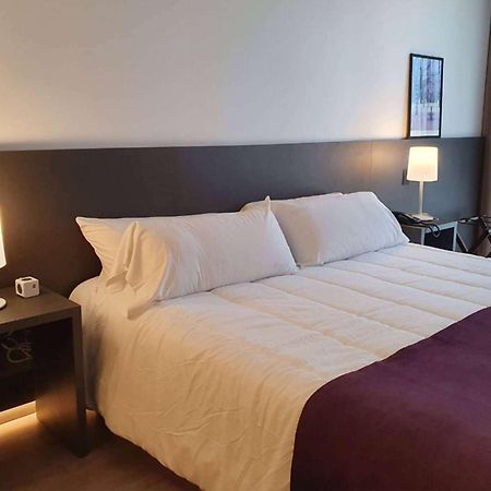 Hotel Dazzler By Wyndham La Plata Esterno foto