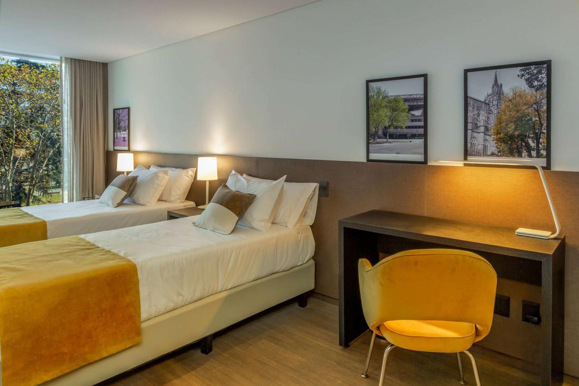 Hotel Dazzler By Wyndham La Plata Esterno foto