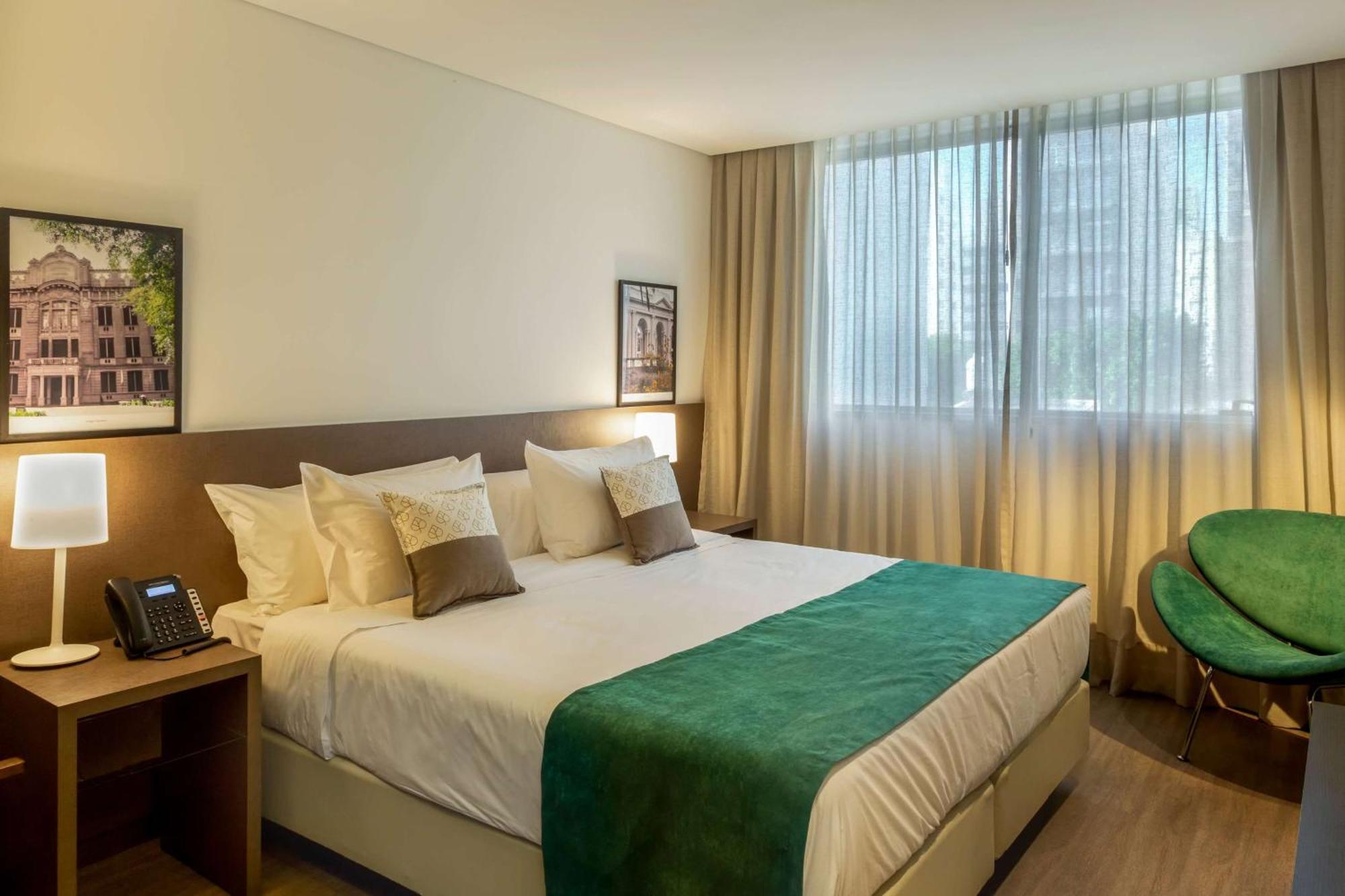 Hotel Dazzler By Wyndham La Plata Esterno foto