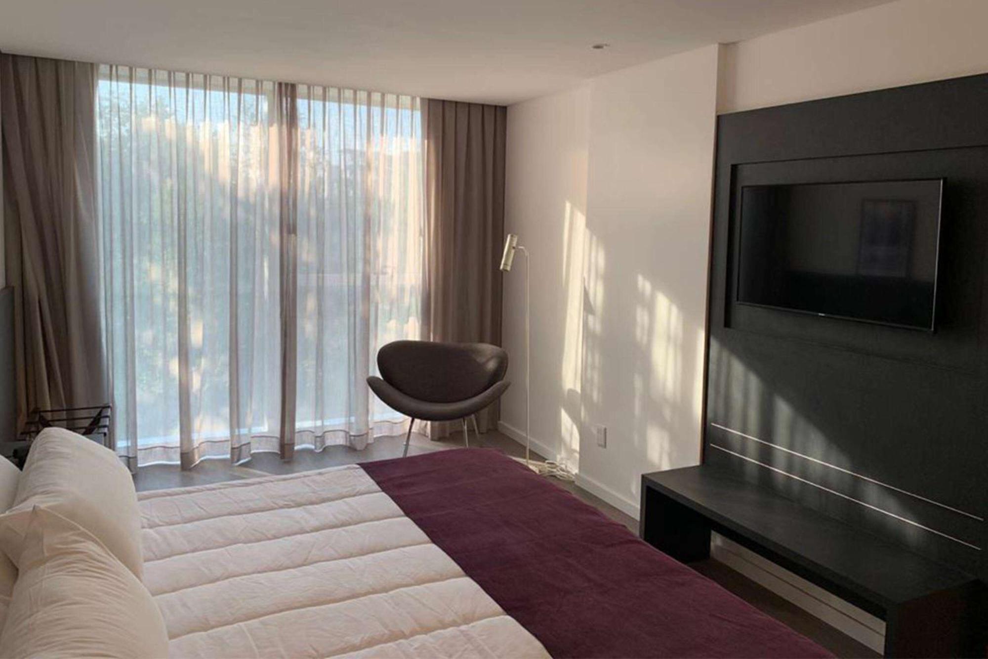 Hotel Dazzler By Wyndham La Plata Esterno foto